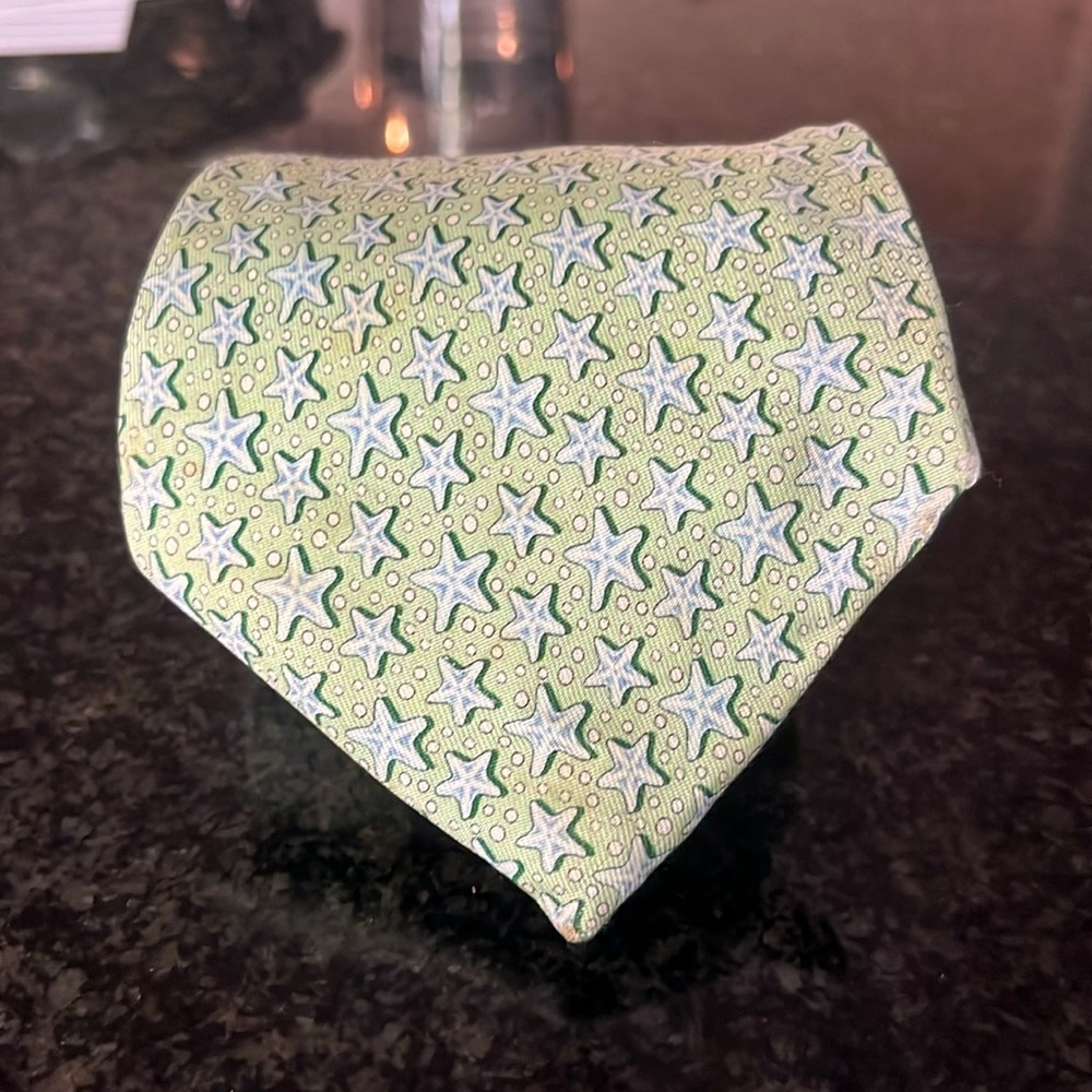 Vineyard Vines Tie! Starfish Pattern - image 7